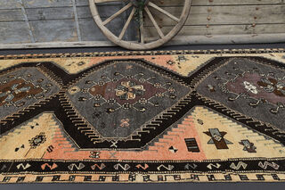 Oriental Vintage Rug - Thumbnail