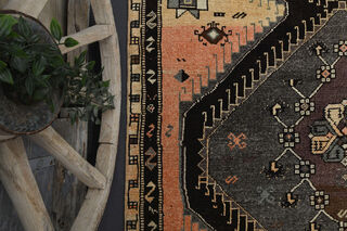 Oriental Vintage Rug - Thumbnail