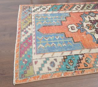 Oriental Vintage Runner Rug - Thumbnail