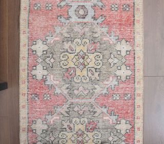 Faded Red Vintage Runner Rug - Thumbnail