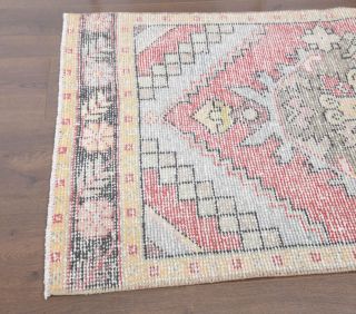 Faded Red Vintage Runner Rug - Thumbnail