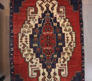 Oriental Vintage Rug - Blue & Red - Thumbnail