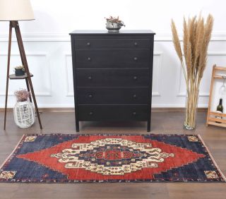 Oriental Vintage Rug - Blue & Red - Thumbnail