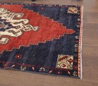 Oriental Vintage Rug - Blue & Red - Thumbnail