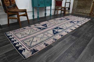 Soft Pink Vintage Runner Rug - Thumbnail