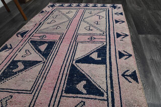 Soft Pink Vintage Runner Rug - Thumbnail