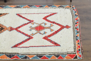 Turkish Vintage Runner Rug - Thumbnail