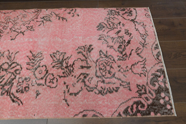 2x8 Pink Vintage Runner