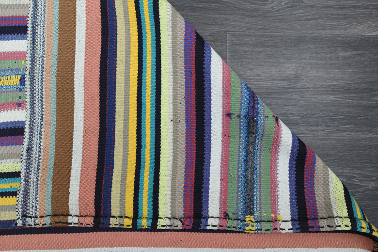 Vintage Area Striped Rug