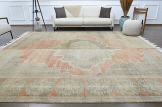 Vintage Oversized Area Rug - Thumbnail