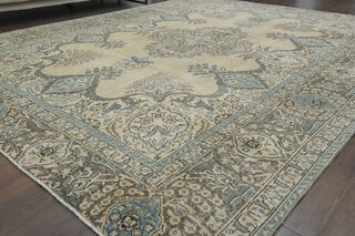 Brown Green Vintage Area Rug - Thumbnail