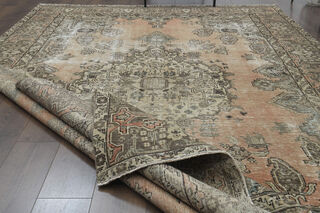 Handwoven Vİntage Area Rug - Thumbnail