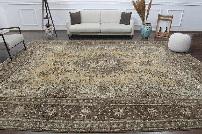 Oushak Amber Antique Rug