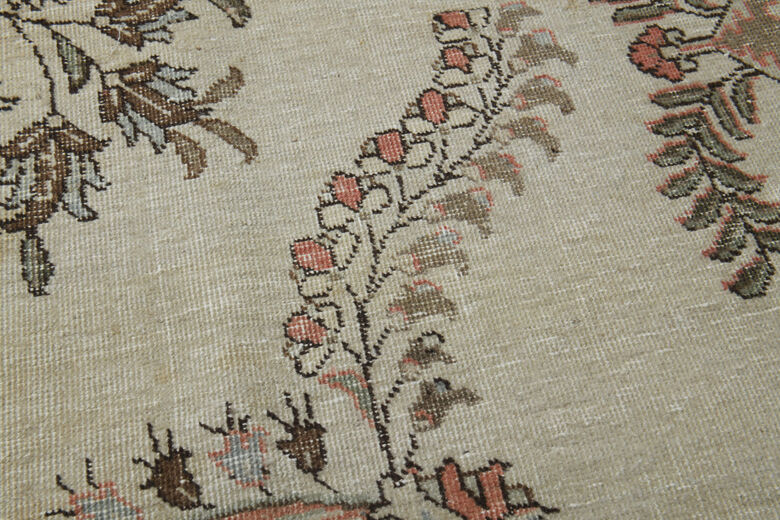 Handmade Persian Beige Area Rug