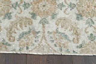 Beige Floral Vintage Runner - Thumbnail