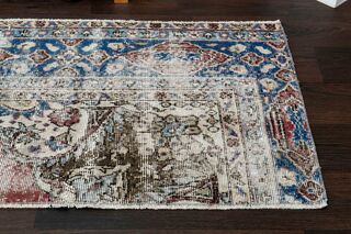 Turkish Vintage Small Runner Rug - Thumbnail