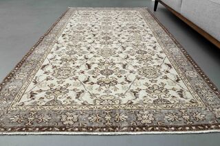 Handmade Oushak Area Rug - Thumbnail