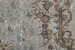 Floral Pattern Vintage Rug - Thumbnail