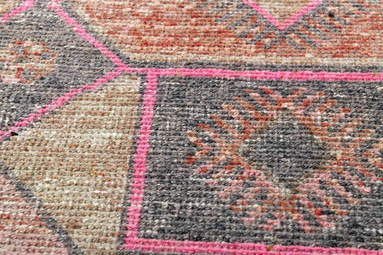 Faded Pink Vintage Runner