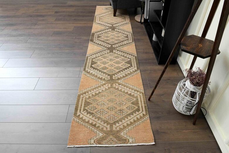 Geometric Orange Vintage Runner