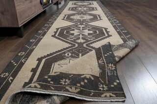 Geometric Brown Beige Vintage Runner - Thumbnail