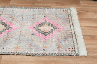 4x6, Rare Design Vintage Kilim Rug - Thumbnail