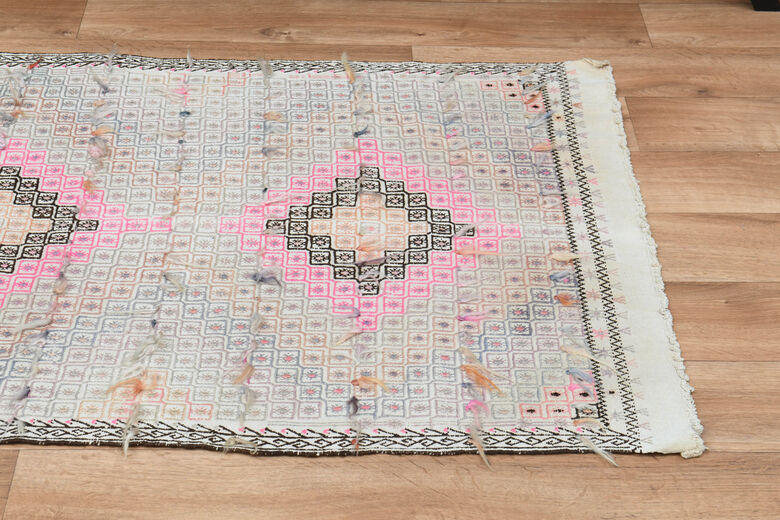 4x6, Rare Design Vintage Kilim Rug