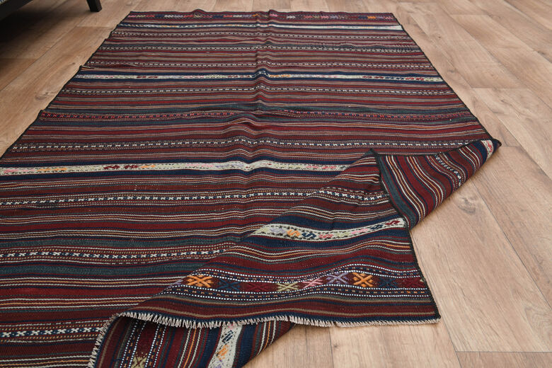 Striped Pattern Vintage Kilim Rug