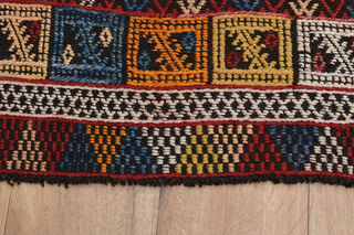 Ikat Pattern Vintage Kilim Rug - Thumbnail