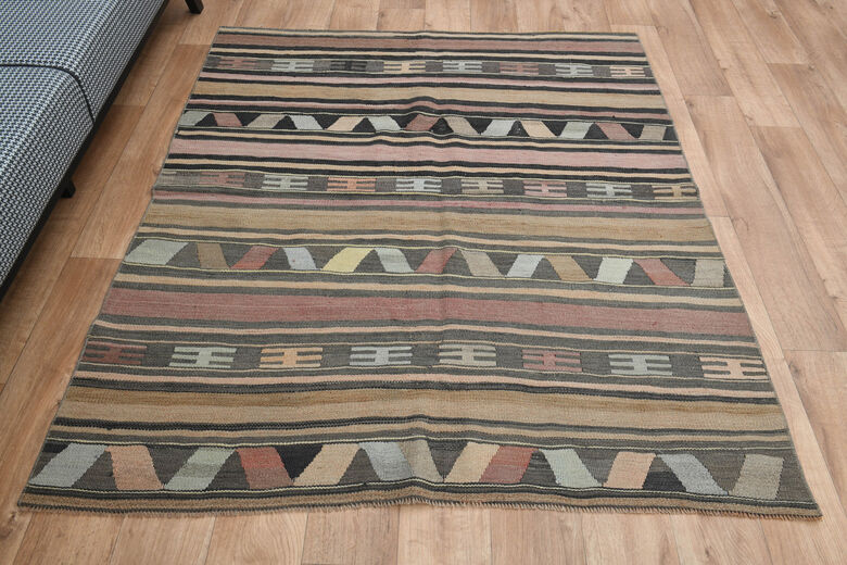 5x6, Handmade Vintage Kilim