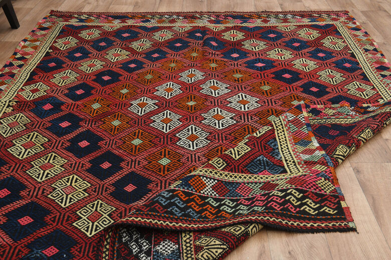 Interior Designer Vintage Kilim Rug