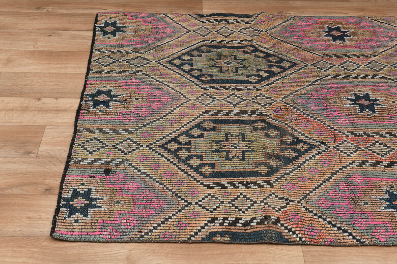 4x4, Minimalist Vintage Kilim