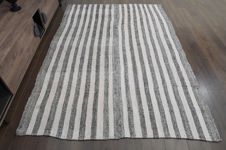 6x8, White Gray Flatweave Antique Kilim