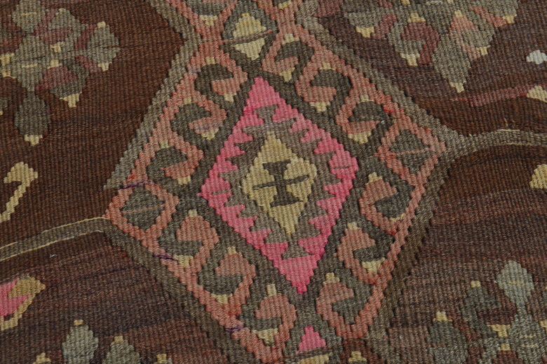 Minimalist Oriental Turkish Kilim Runner