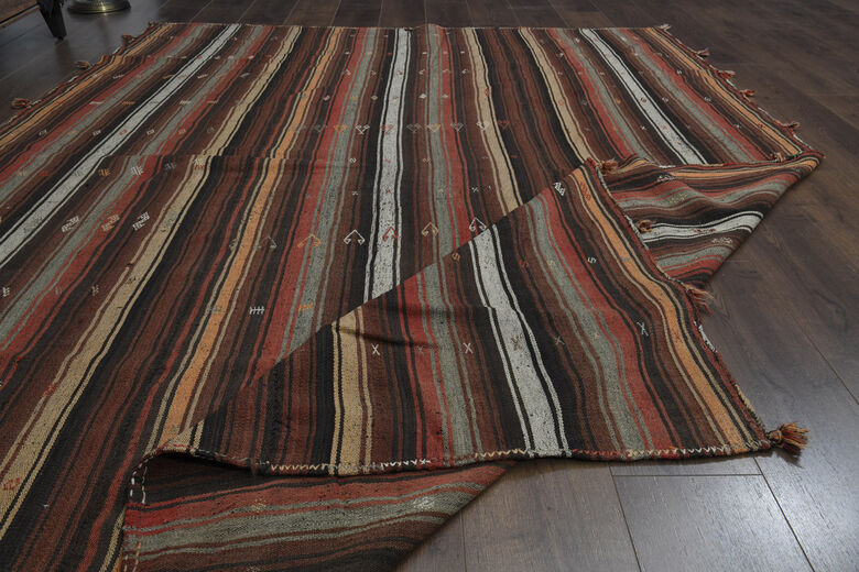 7x9, Rare Design Vintage Kilim Rug