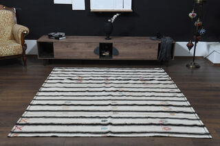 Striped Vintage Kilim Rug - Thumbnail