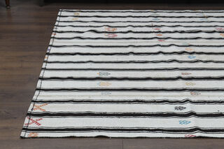 Striped Vintage Kilim Rug - Thumbnail