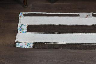 2x10, White Brown Vintage Runner - Thumbnail