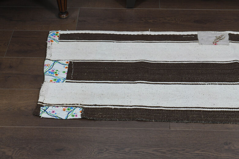 2x10, White Brown Vintage Runner