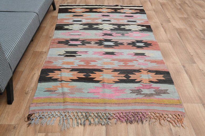 5x8, Home Decor Vintage Kilim Rug