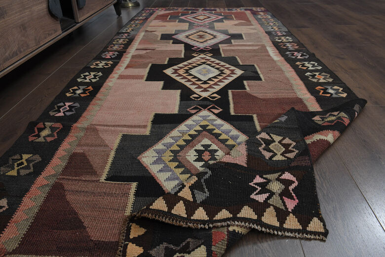 4x10, Geometric Style Vintage Runner