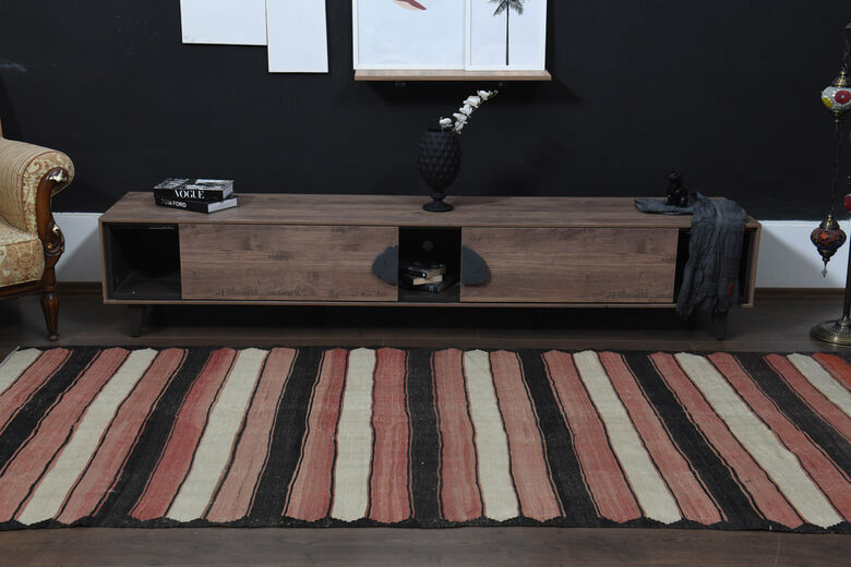 5x10, Wide Turkish Kilim Runner