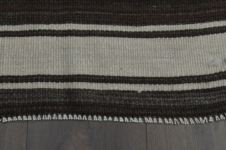 2x11, Soft Wool Vintage Kilim Runner