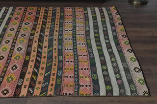 6x9, Handmade Vintage Kilim Runner - Thumbnail