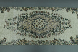 2x6, Medallion Style Vintage Runner - Thumbnail