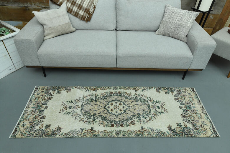 2x6, Medallion Style Vintage Runner