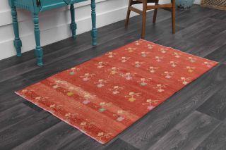 Ikat Vintage Area Rug - Thumbnail