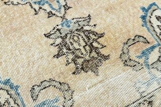 Minimalist Details Vintage Turkish Rug - Thumbnail