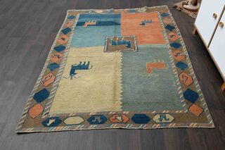 Animal Design Vintage Turkish Rug - Thumbnail