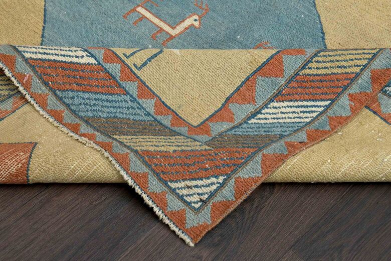 Interior Designer Vintage Rug